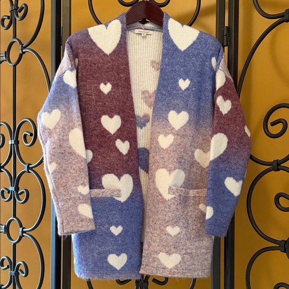 Francesca's Collections Sweaters - FRANCESCA’S Anthropologie Halley Hearts Open Cardigan